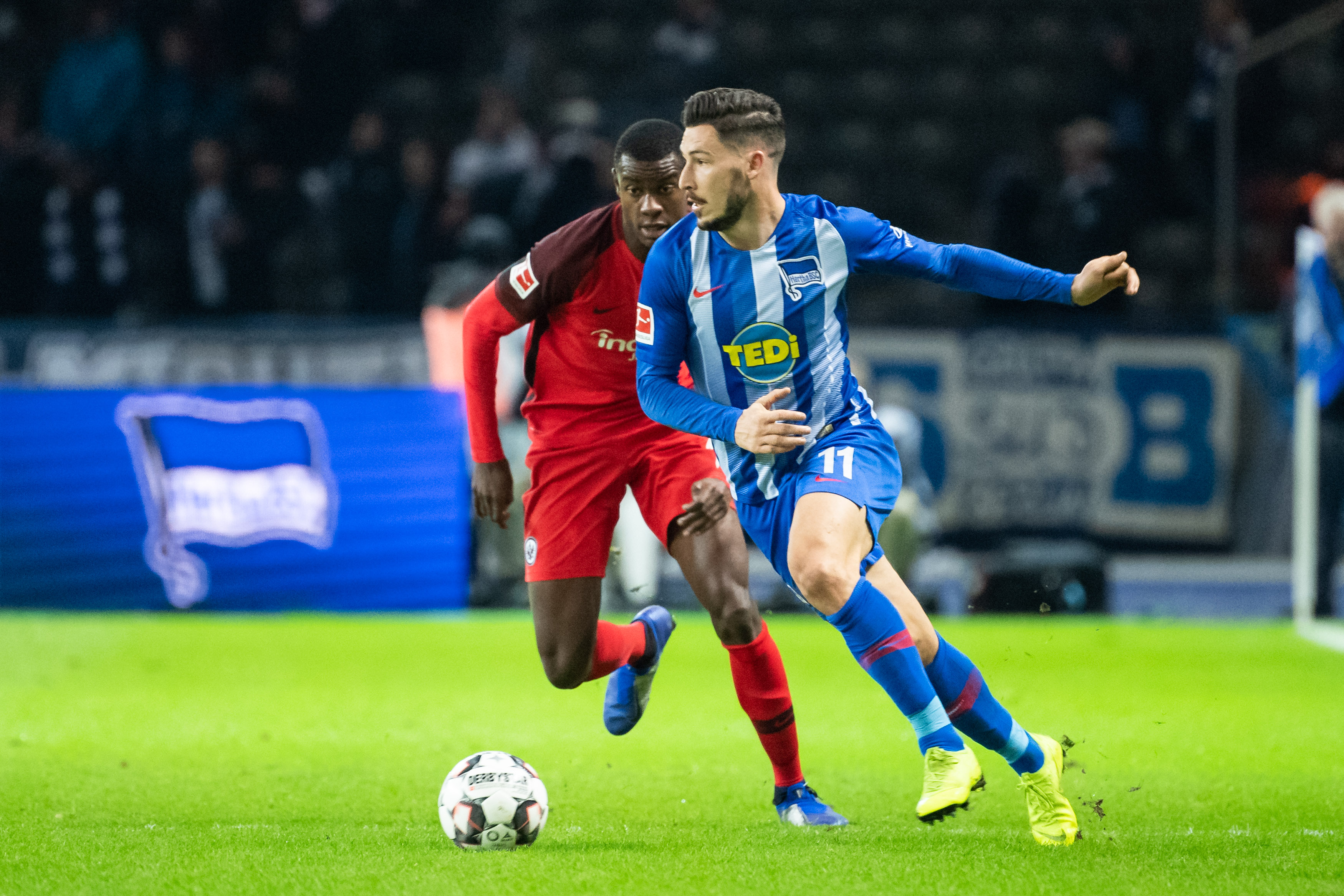 面对如此激 面对如此激