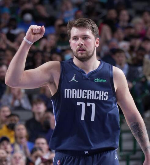 从数据特征 从数据特征