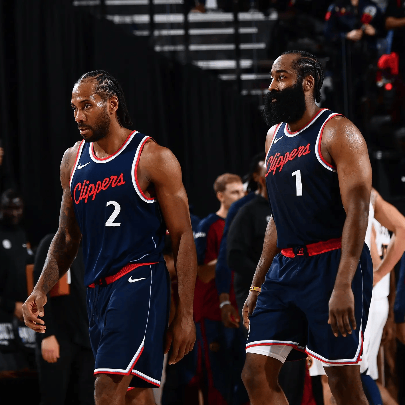 而是速度 而是速度