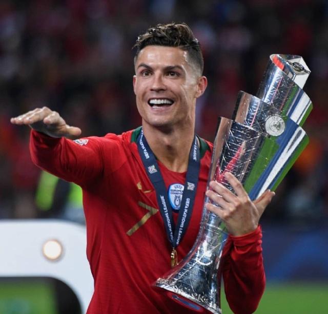 门前迟疑 门前迟疑